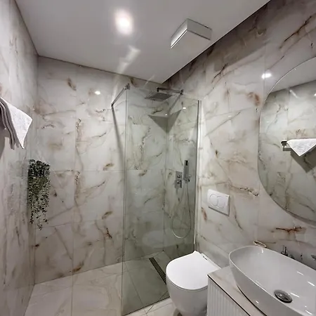 Ebu 3 Apartmán Kamez